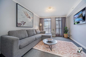 KOZYGURU Sydney CBD 1 bedroom with 2 BED APT NHA653- 502 Sydney